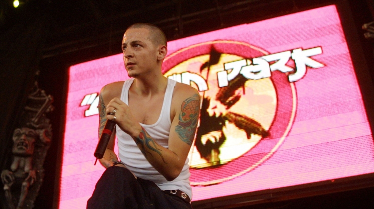 linkin park chester bennington 2001 GETTY, Scott Gries/ImageDirect